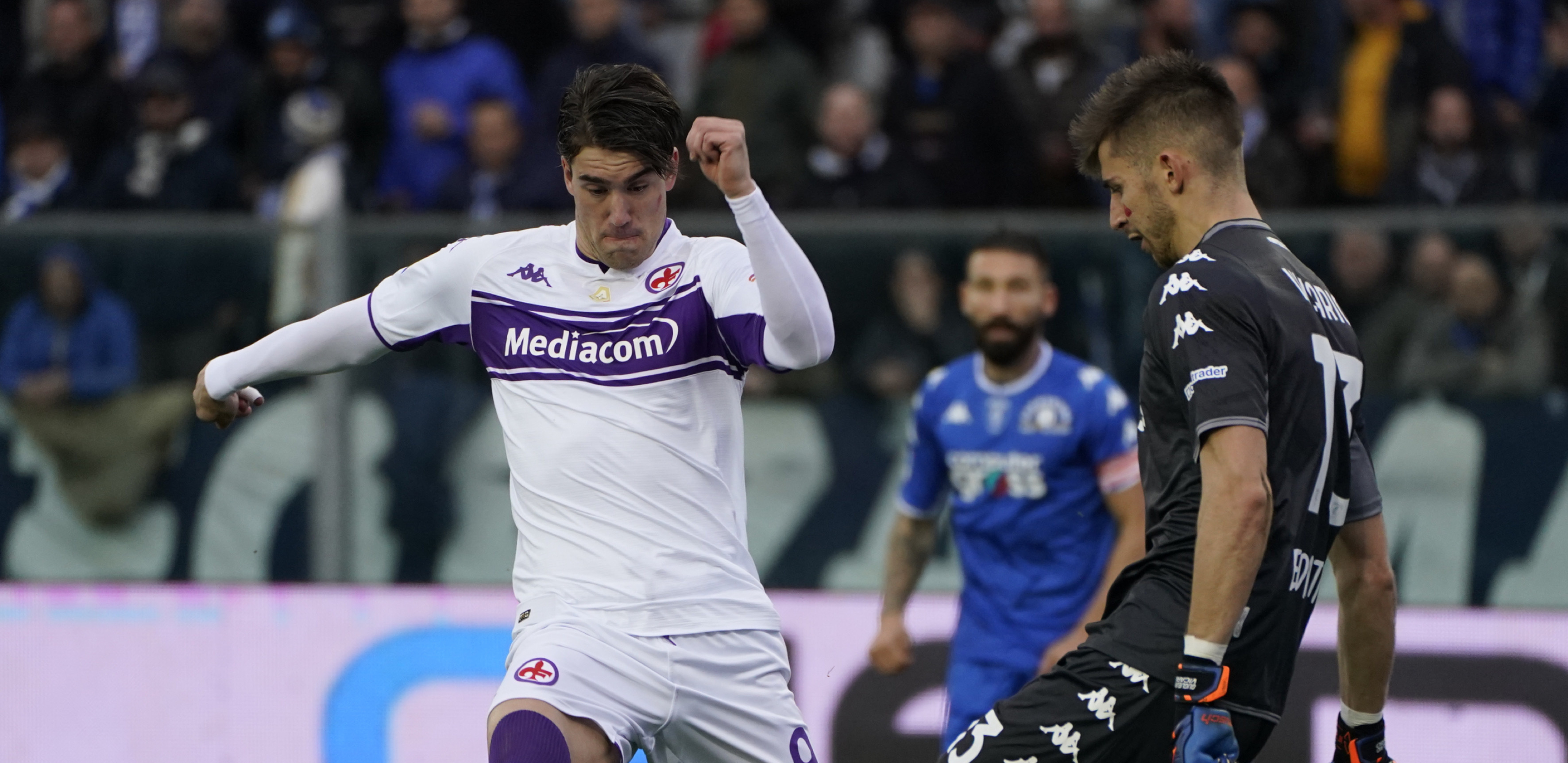 BORBA ZA SRBINA! Englezi šalju strašnu ponudu za Vlahovića!