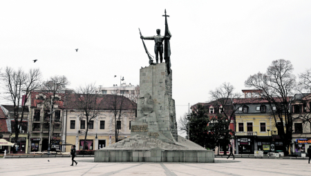KRALJEVO DOBIJA BITKU PROTIV KORONE! Ohrabrujuće vesti iz bolnice u tom gradu
