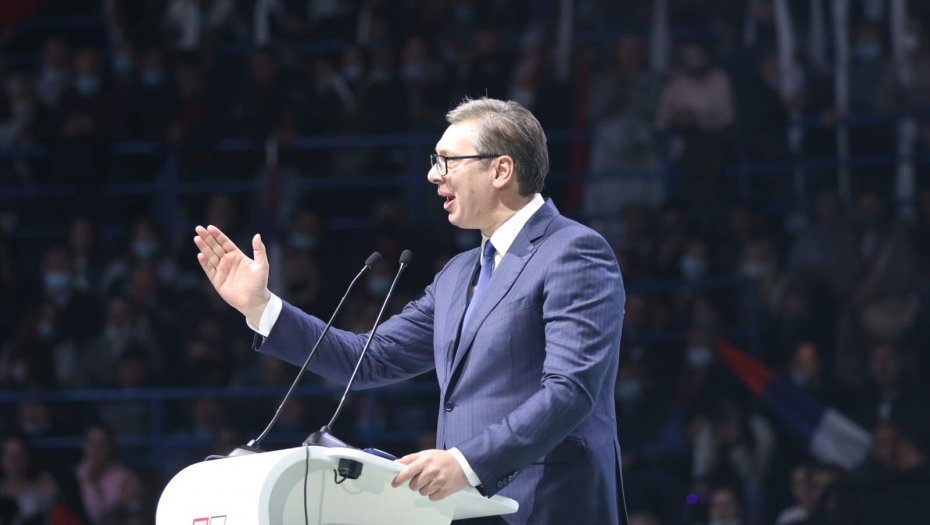 KOD NJIH RASTE NERVOZA, A JA SAM ZADOVOLJAN Vučić poručio naprednjacima - Ne mogu da vam opišem koliko sam ponosan