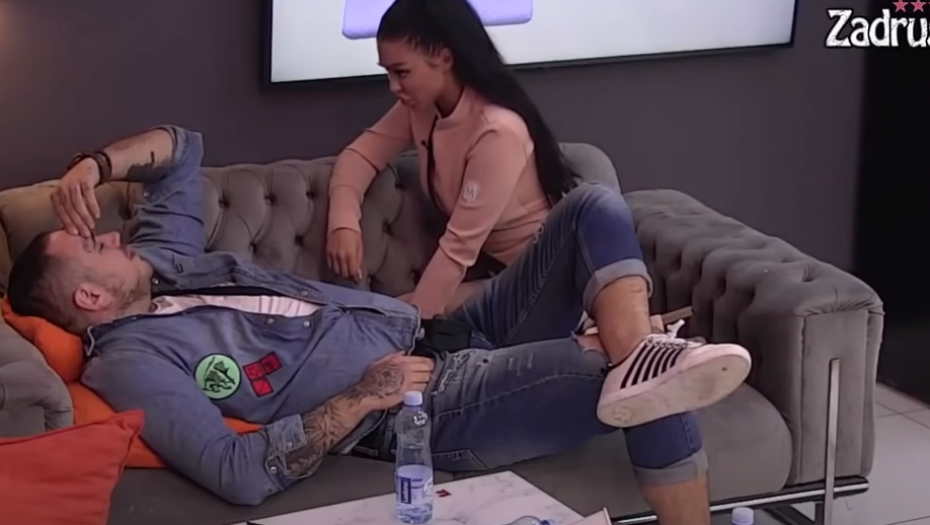 NESIGURNA! Filip Car rekao Maji da želi da razgovara sa Dalilom, ona poludela!