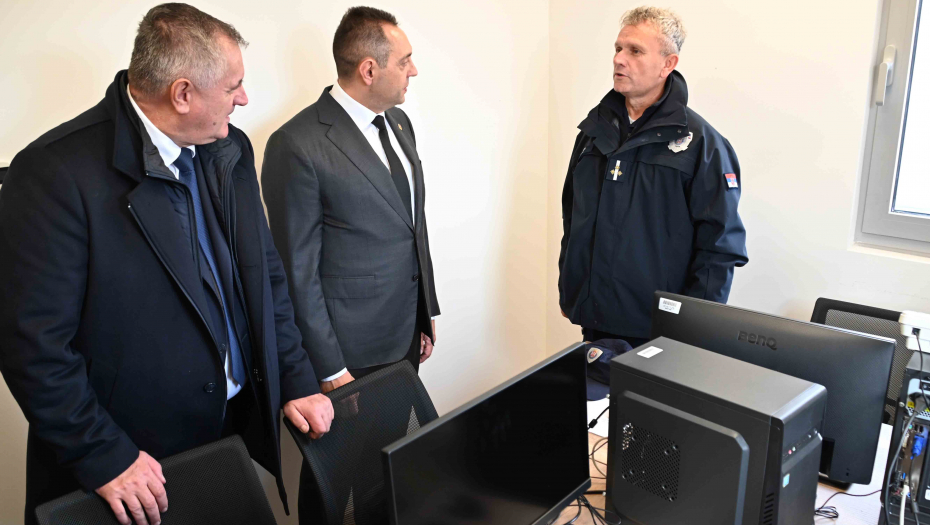 SVE JE SPREMNO ZA SNEŽNU SEZONU Na inicijativu ministra Vulina održan sastanak o elektrosnabdevanju