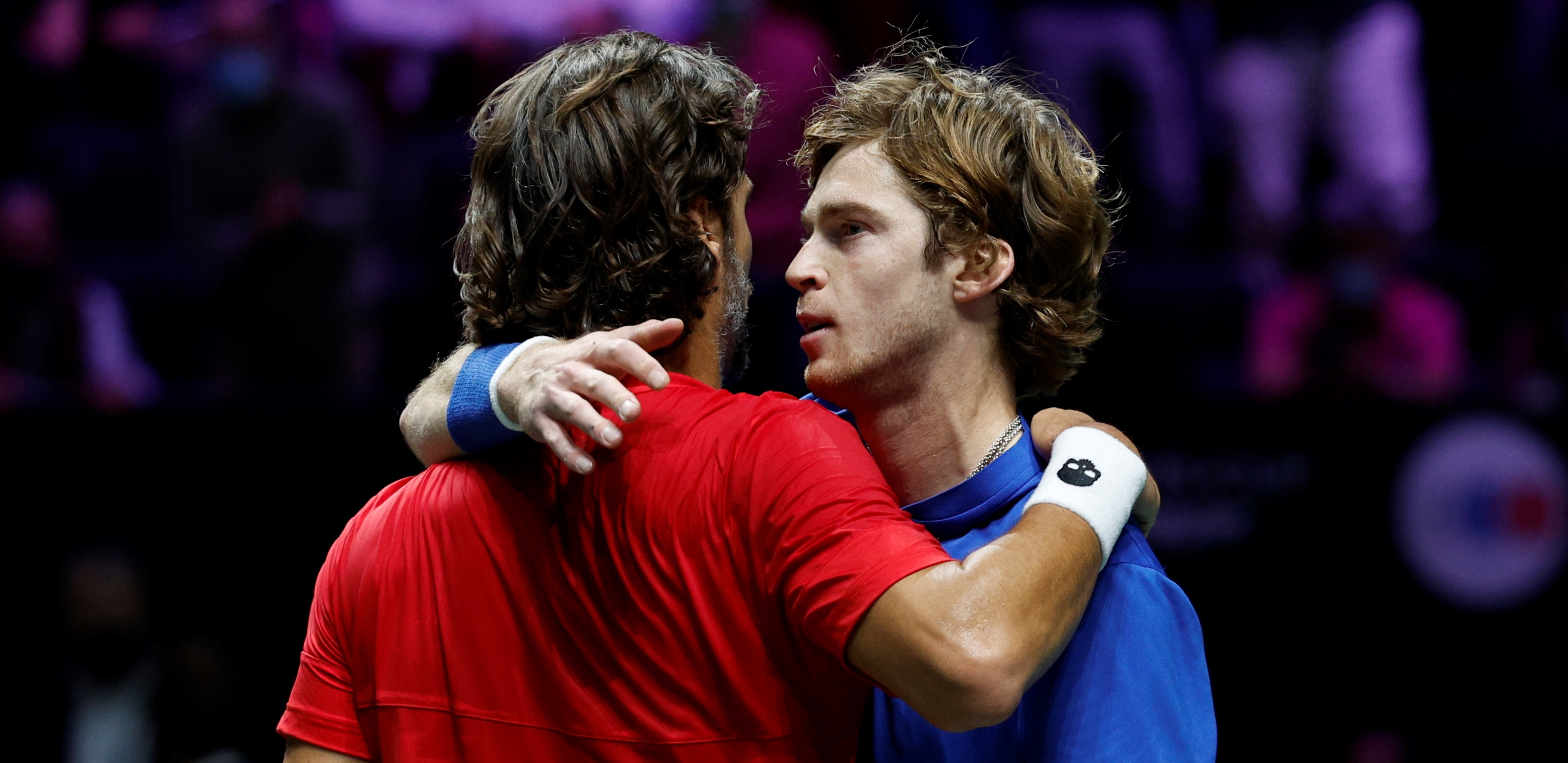 SRBIJA I NOVAK STREPE Sada je sve u rukama pravoslavne braće!