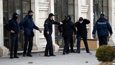 UHAPŠENI VOZAČI IZ SRBIJE Švercovali migrante kroz Severnu Makedoniju