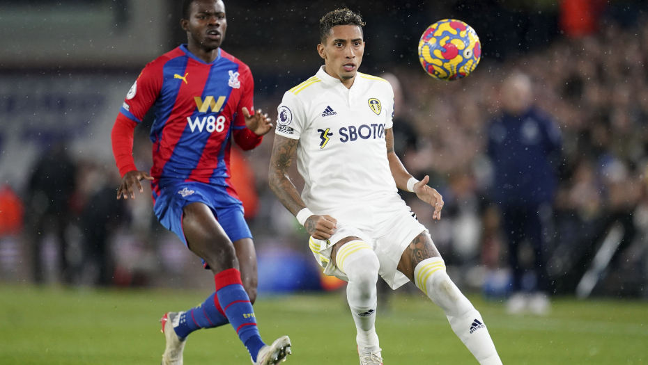 LUDNICA U FINIŠU! VAR, pa gol Rafinje iz penala za pobedu Lidsa!