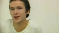 UMRO JE SAM I ODBAČEN OD SVIH! Čuveni muzičar bio je član Ekatarine Velike, prva osoba zaražena hivom u Jugoslaviji, a preminuo je na užasan način!