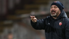 STANKOVIĆ HVALI VLAHOVIĆA NA SVA ZVONA Trener Crvene zvezde oduševljen igrama srpskog napadača