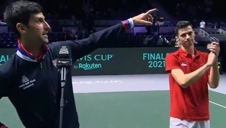 SRBIJA POBEDILA Novak uperio prst ka njima i obratio se na srpskom, oduševio je Madrid (VIDEO)