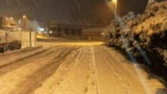 HAOS KOD KREMNE Autobus na Tari sleteo sa puta