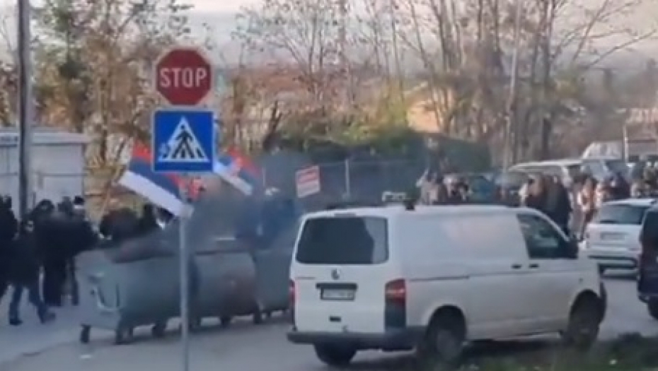 SAMO SE BRUKAJU! Lažni ekolozi zapalili kontejner, Ana Brnabić ih jednom rečenicom razbila! (VIDEO)