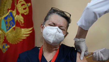 CRNA GORA Prvi slučaj sumnje na obolevanje od Omikrona