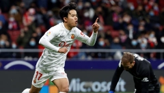 VELIKI KIKS ŠAMPIONA Japanac u nadoknadi rasplakao Madrid (VIDEO)