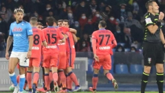 SADA MILAN KOLO VODI Atalanta srušila lidera podno Vezuva (VIDEO)