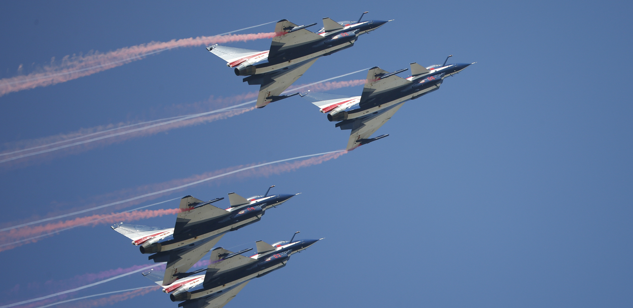 KINA DIGLA 30 BORBENIH AVIONA, NAJVEĆI ULET DO SAD Raspoređena odbrana - "Ovo je rat u sivoj zoni"