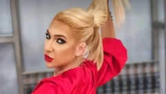 JOVANA JEREMIĆ ZAPEVALA U STUDIJU! Voditeljka došla sva u crvenom, pa raširila noge i bacila sve u trans!