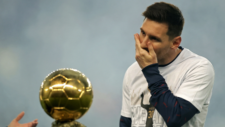 SNIMAK JE POSTAO VIRALAN Ni Mesijevom sinu nije jasno zašto je tata dobio Zlatnu loptu (VIDEO)