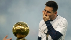 SNIMAK JE POSTAO VIRALAN Ni Mesijevom sinu nije jasno zašto je tata dobio Zlatnu loptu (VIDEO)