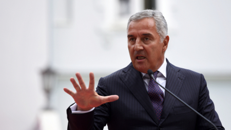 SPREMA SE HAOS U PODGORICI Milov DPS poziva na proteste ispred parlamenta