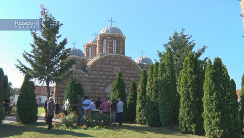 JOŠ JEDAN VANDALIZAM NA KOSMETU Obijena crkva u Prilužju, polomljena kamera i odneta oprema