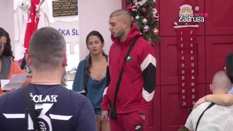 ULETELI U ŽESTOKU RASPRAVU Dejan opleo po Irmi, a Đedović po Dalili, Maji i Caru!