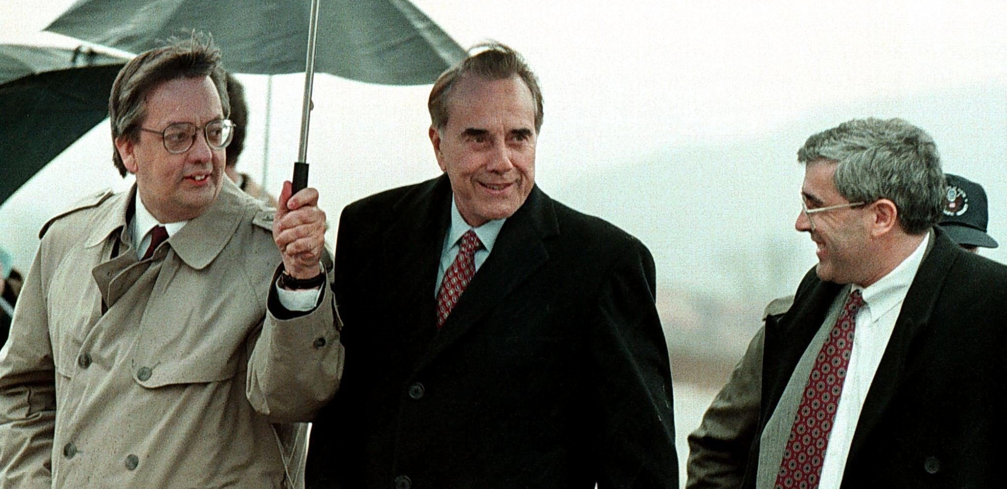 Bivši republikanski senator Bob Dol umro u 98. godini života