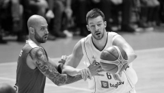 POSLEDNJI SNIMAK STEVANA JELOVCA! Srbin se tada našao na terenu, ništa nije slutilo na tragediju! (VIDEO)