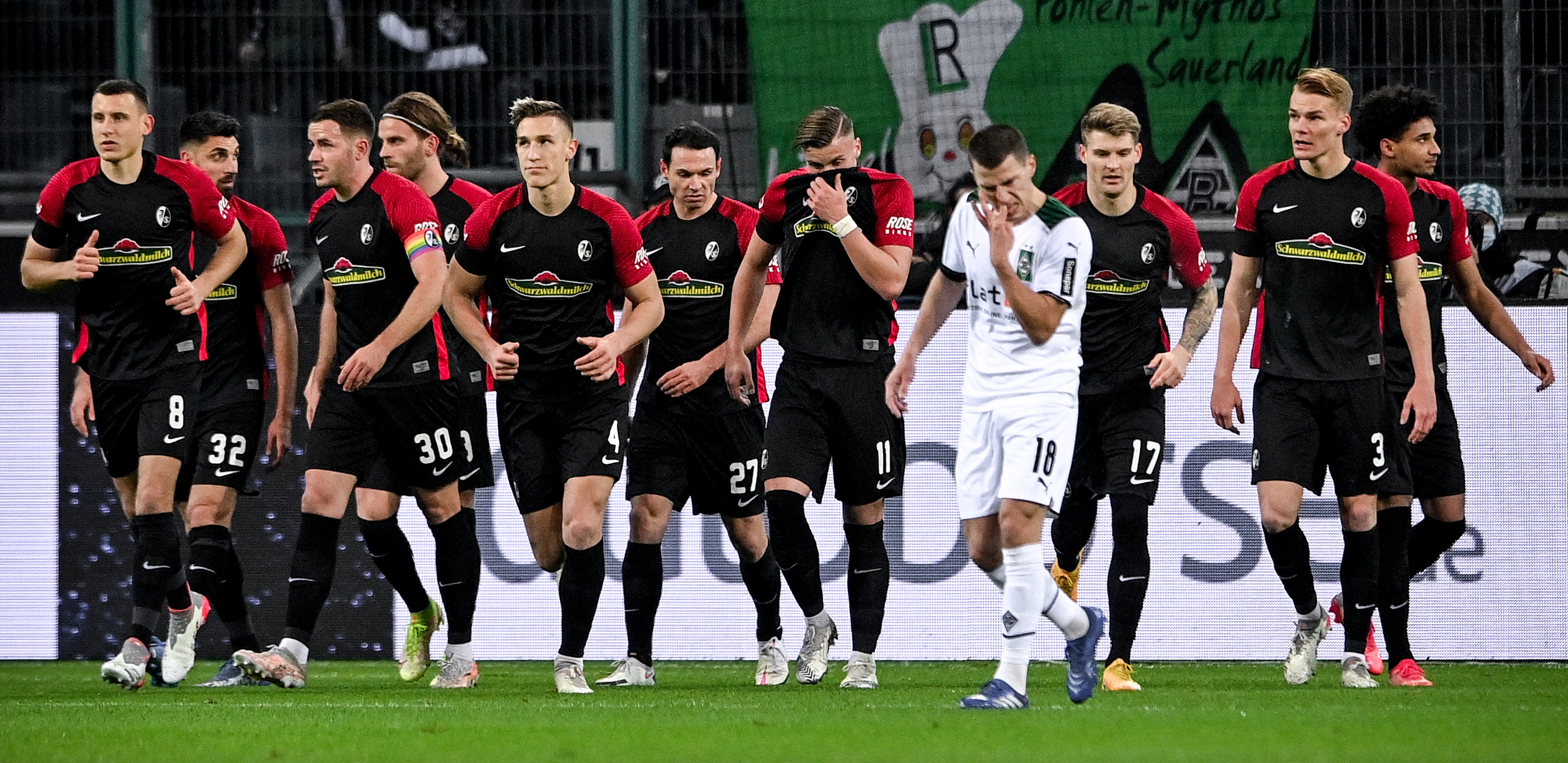 UME FRAJBURG KAO BAJERN! Borusija deklasirana, šest golova u mreži za 45 minuta! (VIDEO)