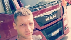 SUMNJA SE DA JE OVO UZROK SMRTI Dejvid je pre dve godine izgubio oca Tita