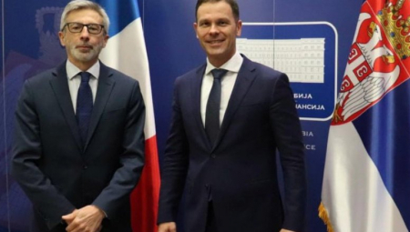 ZAJEDNIČKI PROJEKTI DVE DRŽAVE: Siniša Mali se sastao sa novim ambasadorom Francuske Pjerom Košarom