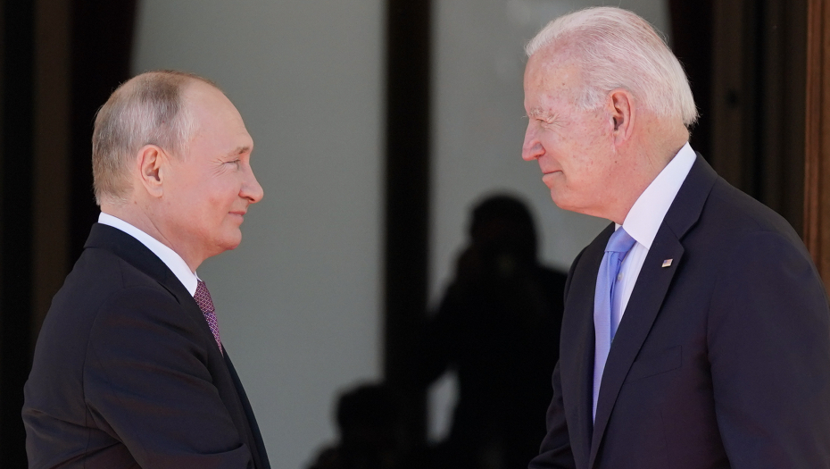 BAJDEN U STRAHU Putin matirao Ameriku