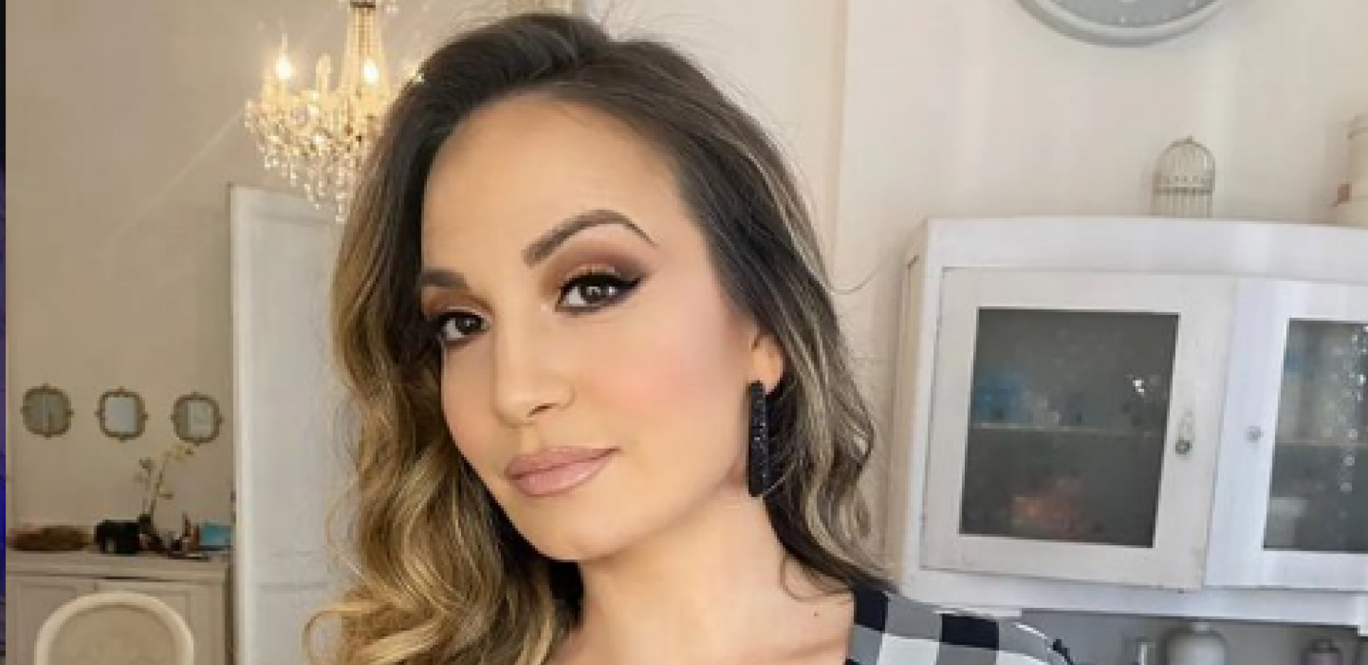 OVU PESMU JE JELENA TOMAŠEVIĆ POSVETILA BOSILJČIĆU! Pevačica je otkrila do sada nepoznate detalje svog emotivnog života!