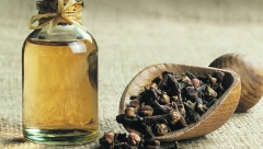 REGULIŠE ŠEĆER, LEČI ZUBOBOLJU...Moćni začin čini čuda