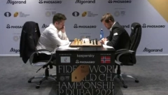 TREĆI TRIJUMF KARLSENA!  Nepomnjašči na ivici katastofe i pred najtežim porazom u karijeri!