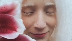 SRPSKA SNEŽNA PRINCEZA: Svetlana je prošla put od ZLOSTAVLJANJA do karijere uspešnog ALBINO MODELA (FOTO)