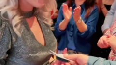 HIT NA SVADBI U SRBIJI Dever joj poklonio auto, a zbog njene reakcije je razapeli