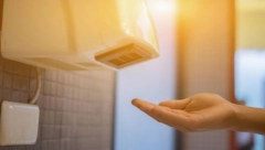 ŠTA SE KRIJE U APARATIMA ZA SUŠENJE U TOALETIMA Skupljaju fekalne bakterije i raspršuju ih po rukama