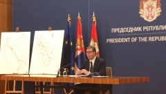 PREDSEDNIK VUČIĆ: Svi bi voleli da imaju auto-put, a niko neće da da kamen!
