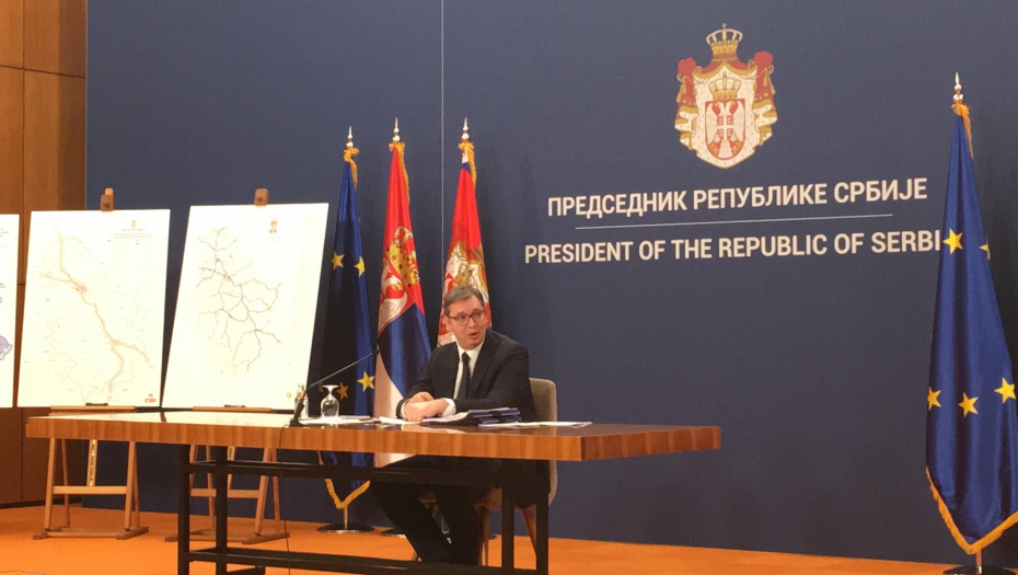 PREDSEDNIK VUČIĆ O ZAKONU O EKSPROPRIJACIJI: Jedna stvar je bila problematična...