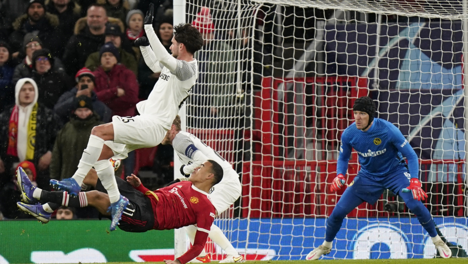 FENOMENALNO! Grinvud briljantim golom oduševio navijače Mančester junajteda! (VIDEO)