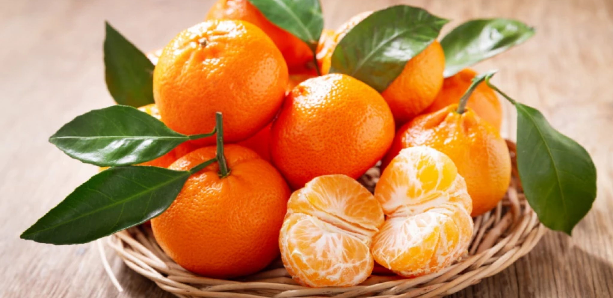 VOĆE KOJE ŠIRI ZDRAVLJE Pet razloga zašto treba da jedete mandarine