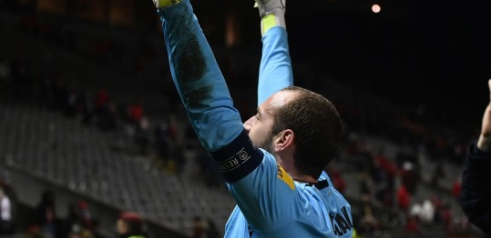 I KAD JE TEŠKO UVEK ZAJEDNO! Kapiten Borjan uz ekipu u Bačkoj Topoli! (FOTO)