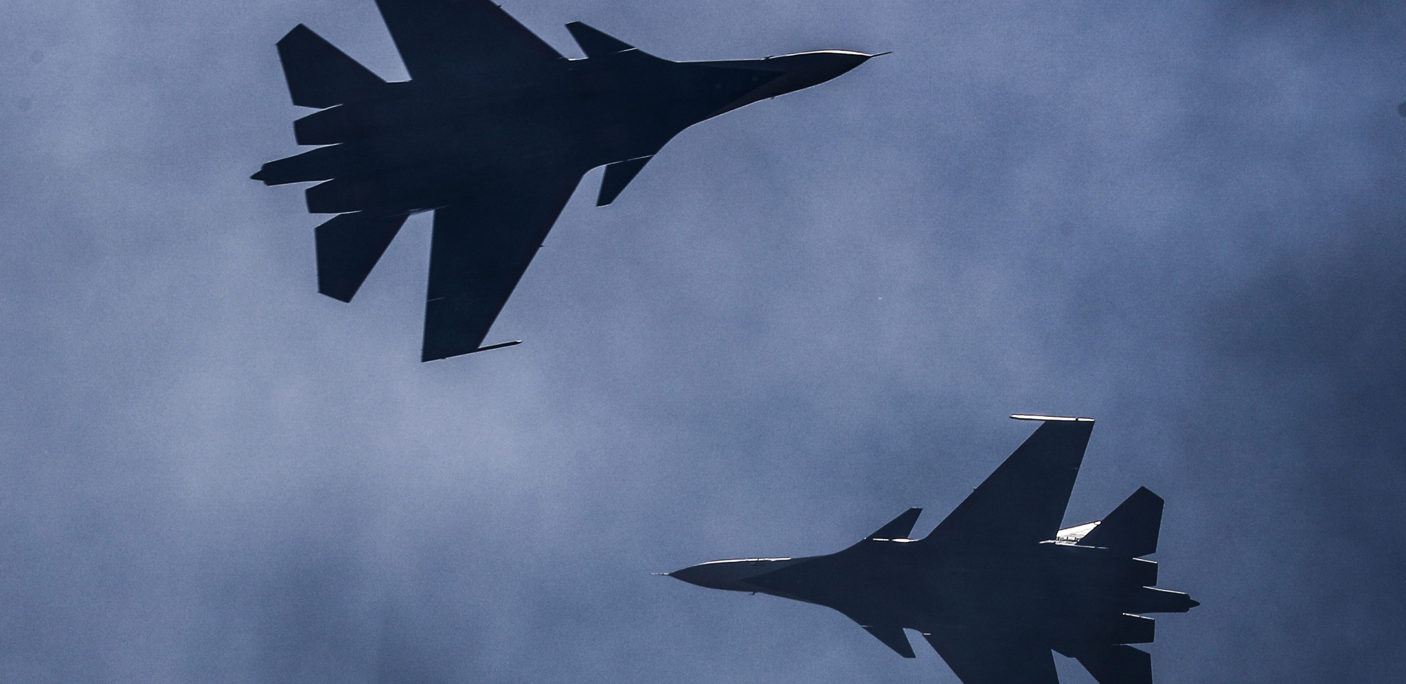 RUSKA MORNARICA DOBILA MOĆNE SUHOJE Neverovatne sposobnosti lovaca na terenu protiv neprijateljskih dronova (VIDEO)