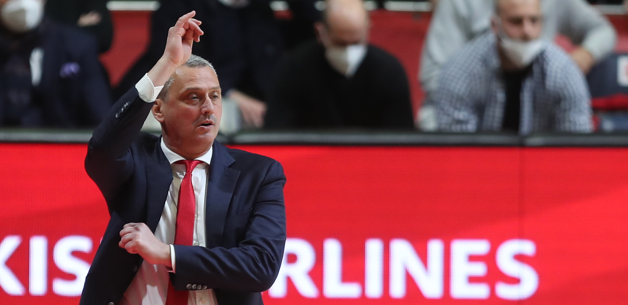 CRVENA ZVEZDA PROTIV LIDERA EVROLIGE! Radonjića jedna stvar posebno brine!