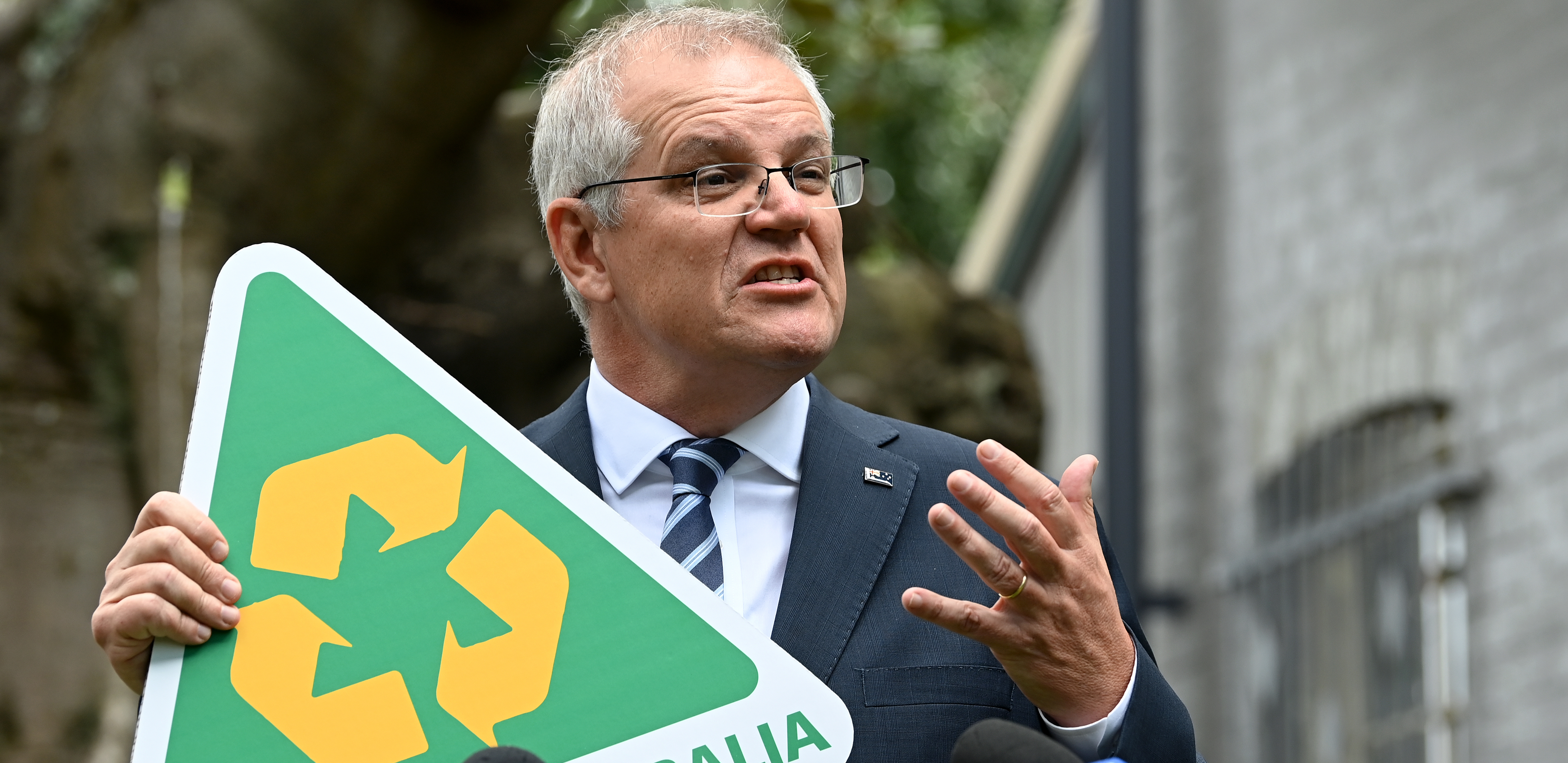 PREMIJER AUSTRALIJE ISPROVOCIRAO SVE SRBE! Skot Morison se naslađuje, oglasio se i izazvao lavinu komentara! (FOTO)