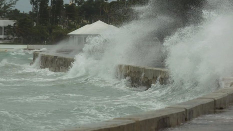 MORE POPLAVILO GRADSKI TRG Stravično nevreme pogodilo Hrvatsku