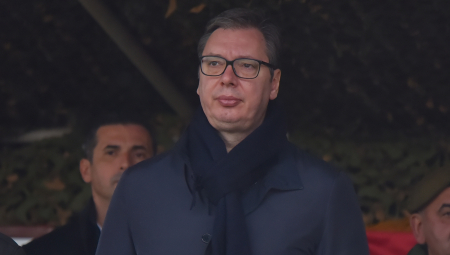 POVODOM LEPIH FINANSIJSKIH VESTI Vučić čestitao građanima kreditni rejting Srbije