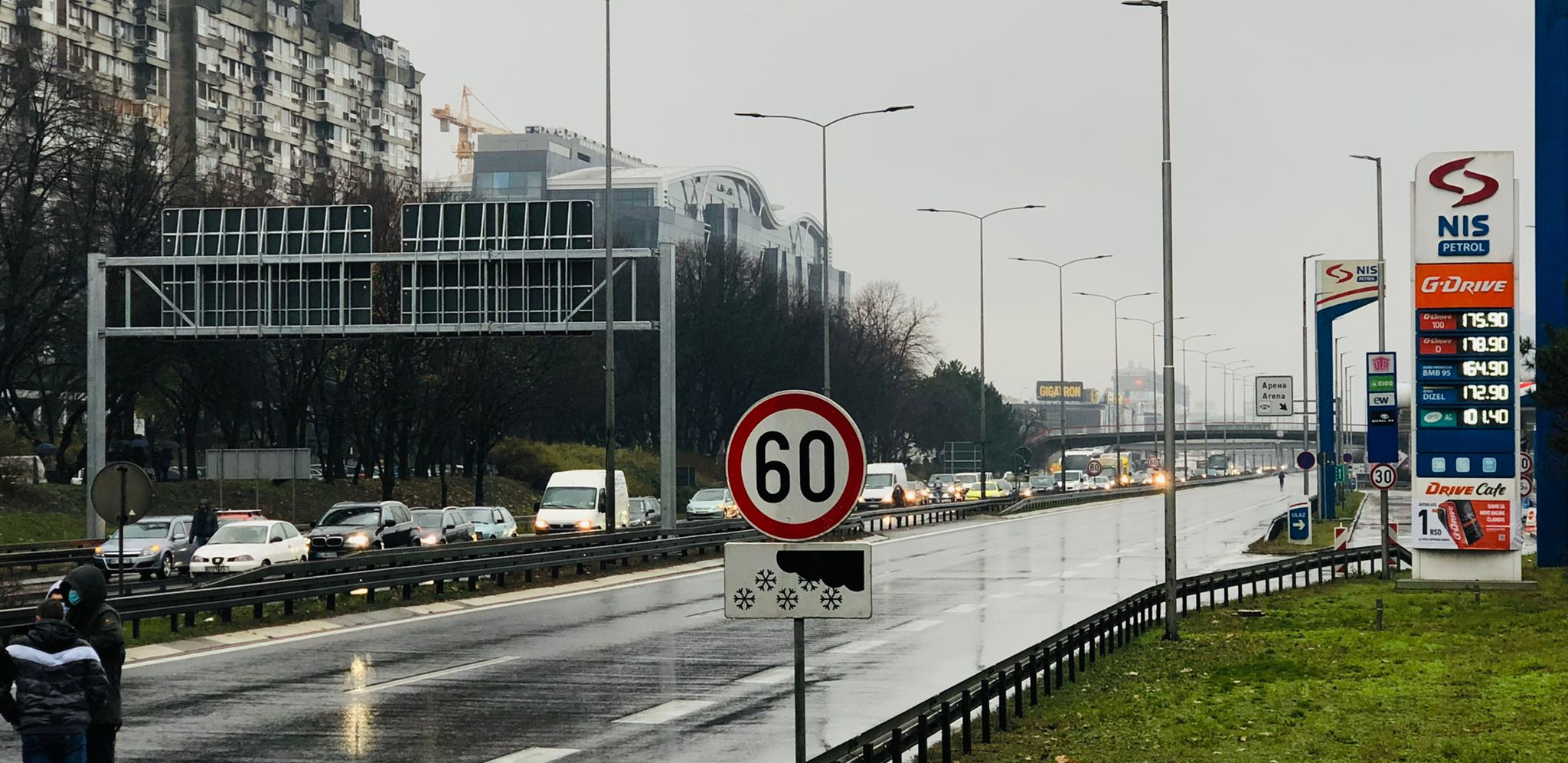 BEOGRAD UŽIVO - KAMERE POKAZUJU ŠTA IZBEGAVATI: Evo kako izgledaju Gazela, Pančevački most, Sava Centar i ostale kritične tačke