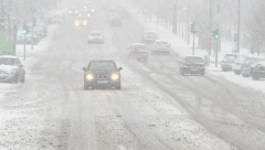LEDENA SMRT Raste broj mrtih u Americi, u najteže pogođenom gradu počele pljačke (VIDEO)