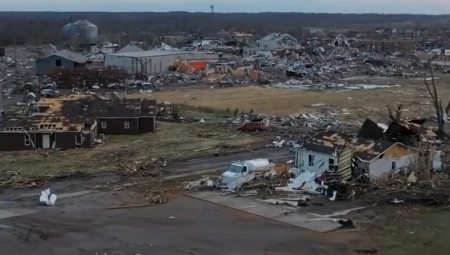 DETALJI STRAVIČNOG TORNADA U KENTAKIJU Pet osoba poreklom iz BiH poginulo, među njima četvoro dece