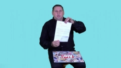 ŠOK! Otac Maje Marinković sa devojkama potpisuje sporazum da može da ih pipka i pokazuje u javnosti, sve isplivalo na videlo