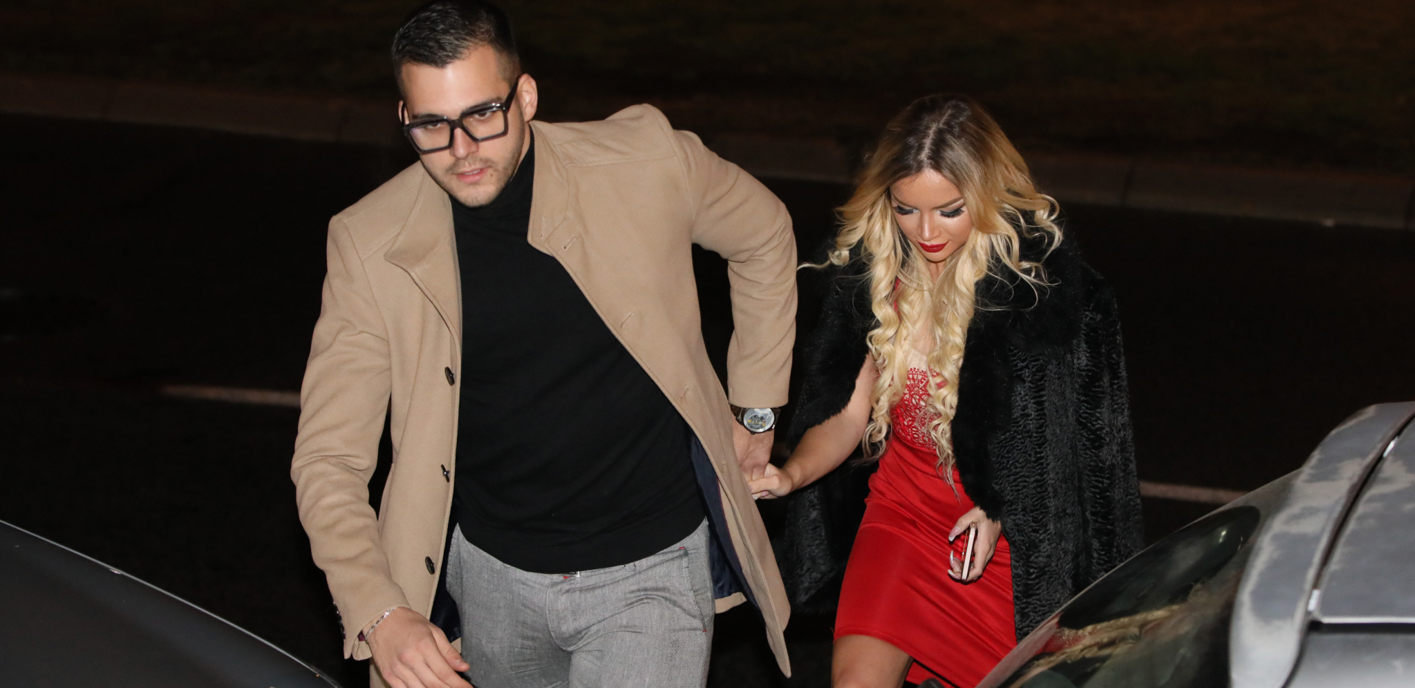 POKAZALI IZVAJANA TELA! Zbog Anje i Cveleta gore društvene mreže, a ovaj detalj na njenoj nozi su svi primetili i nosi ovo značenje